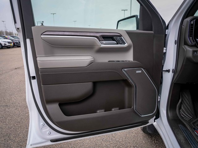 Used 2025 Chevrolet Silverado 1500 LTZ image 17