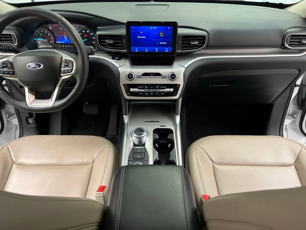 Used 2024 Ford Explorer XLT w/ Equipment Group 202A image 42