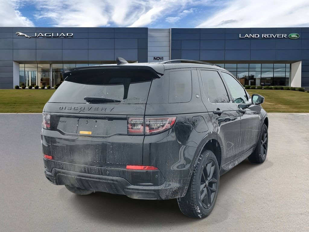 Used 2026 Land Rover Discovery Sport Landmark AWD/4WD image 3
