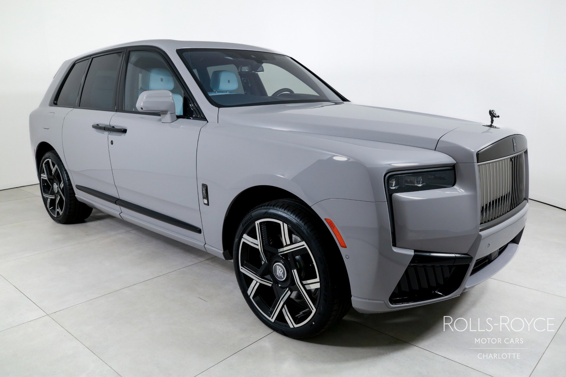 New 2027 Rolls-Royce Cullinan Black Badge AWD/4WD image 6
