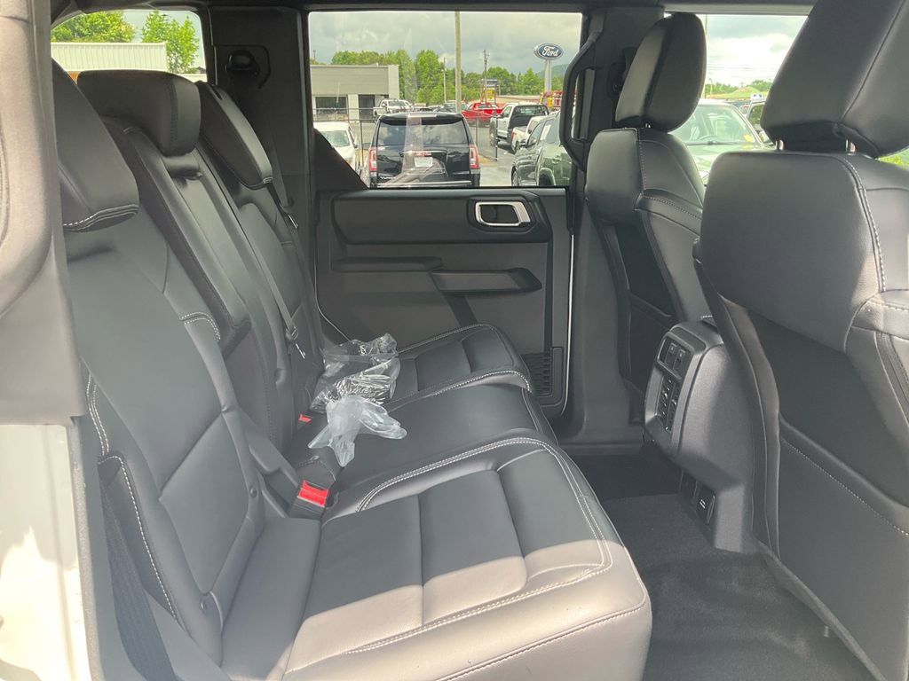 New 2026 Ford Bronco Outer Banks AWD/4WD image 13