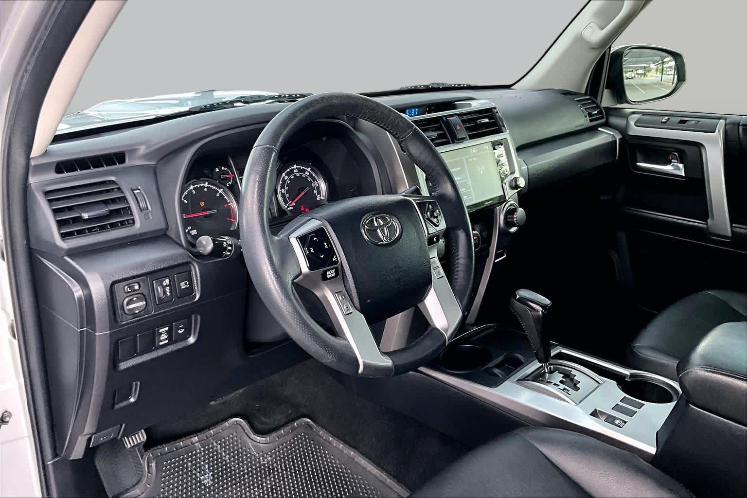 Used 2022 Toyota 4Runner TRD Sport RWD image 18