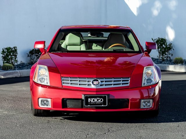 Used 2005 Cadillac XLR image 4