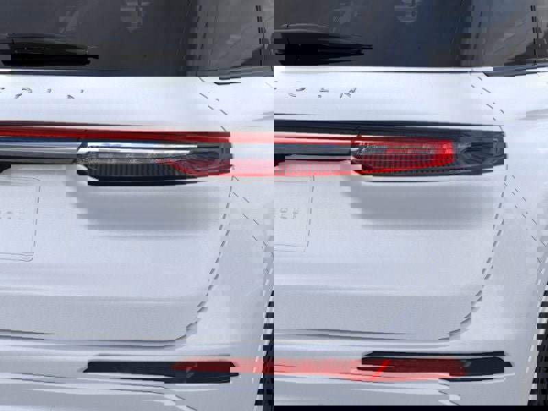 New 2026 Lincoln Corsair Reserve w/ Jet Appearance Package image 21