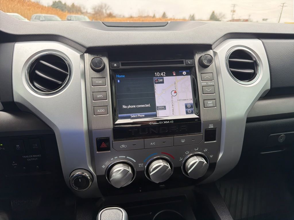 Used 2018 Toyota Tundra SR5 AWD/4WD image 13