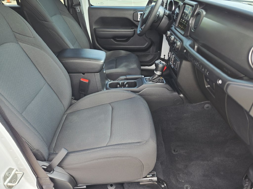 Used 2023 Jeep Wrangler Unlimited w/ 8.4" Radio Group AWD/4WD image 15