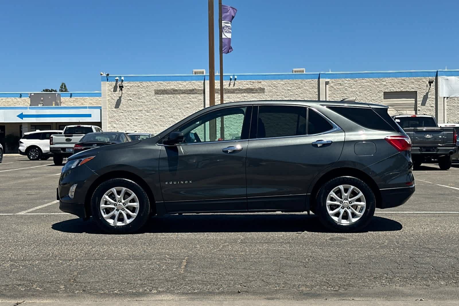 Used 2020 Chevrolet Equinox LT FWD image 6