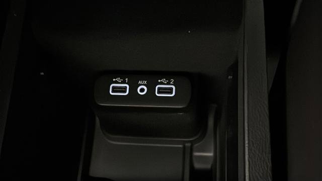 Used 2022 Dodge Charger Scat Pack w/ Dynamics Package image 16