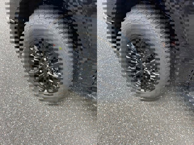 New 2025 Ford F150 Lariat w/ Equipment Group 501A Mid image 22