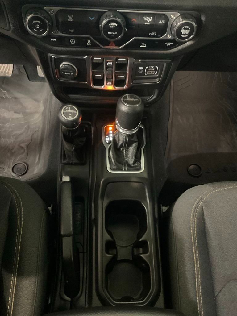 Used 2024 Jeep Gladiator Sport AWD/4WD image 26