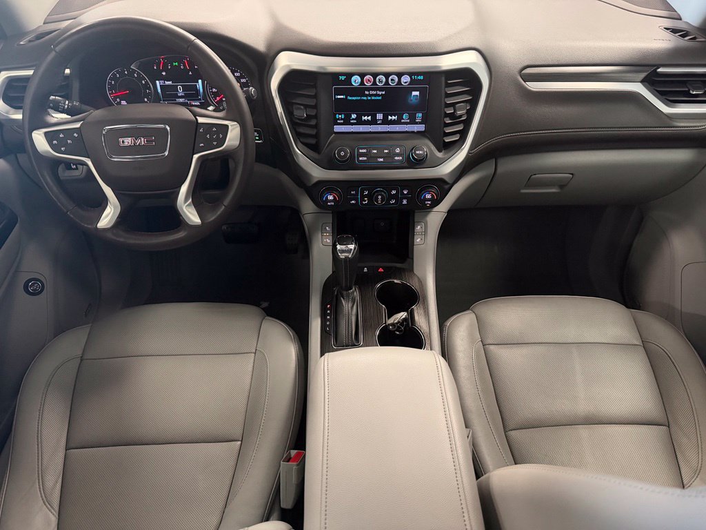 Used 2017 GMC Acadia SLT w/ LPO, Floor Liner Package FWD image 15