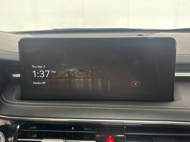 Used 2025 Genesis G70 2.5T RWD image 6
