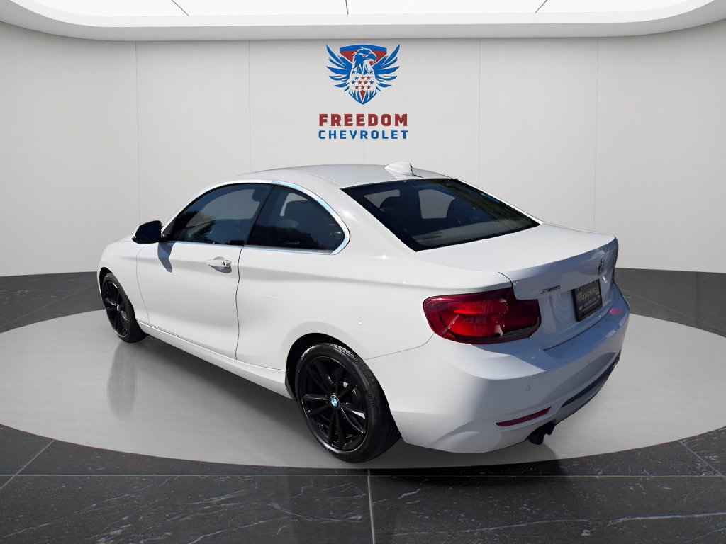 Used 2020 BMW 230i xDrive Coupe w/ Premium Package AWD/4WD image 4