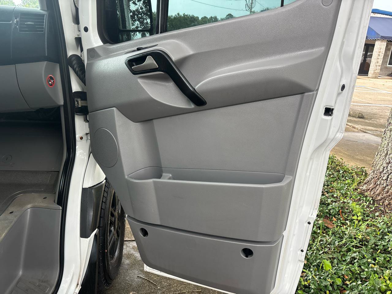 Used 2013 Mercedes-Benz Sprinter 2500 image 17