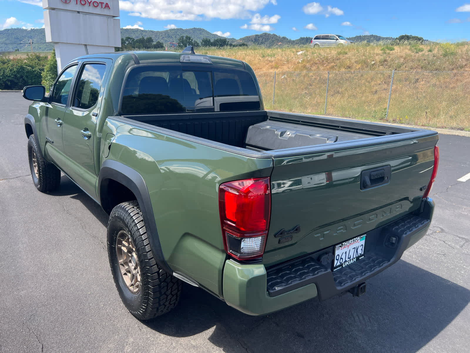 Certified 2022 Toyota Tacoma SR5 w/ Trail Edition AWD/4WD image 8