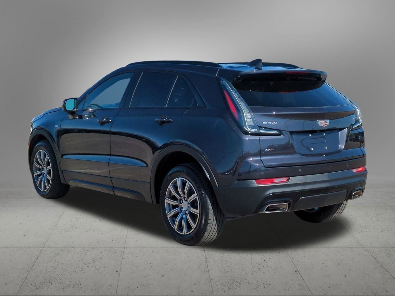 Certified 2023 Cadillac XT4 Sport w/ Cold Weather Package image 4