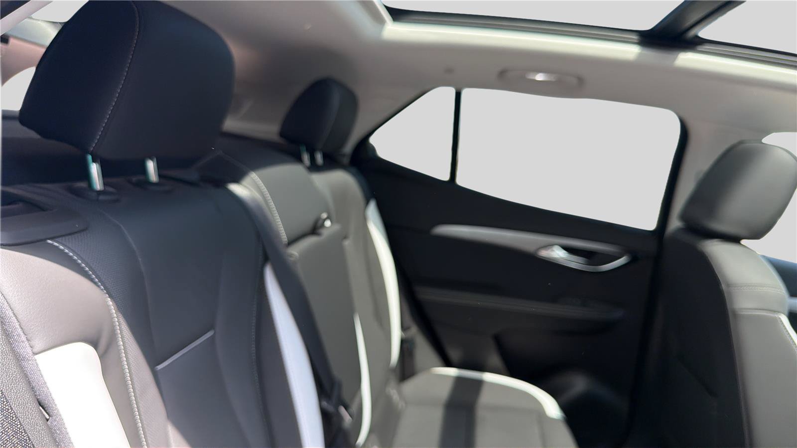 New 2026 Buick Envision Sport Touring AWD/4WD image 21