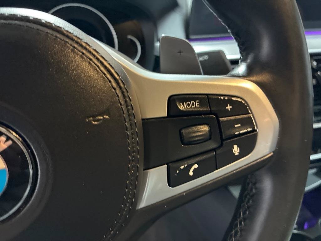 Used 2018 BMW 530i w/ M Sport Package RWD image 21