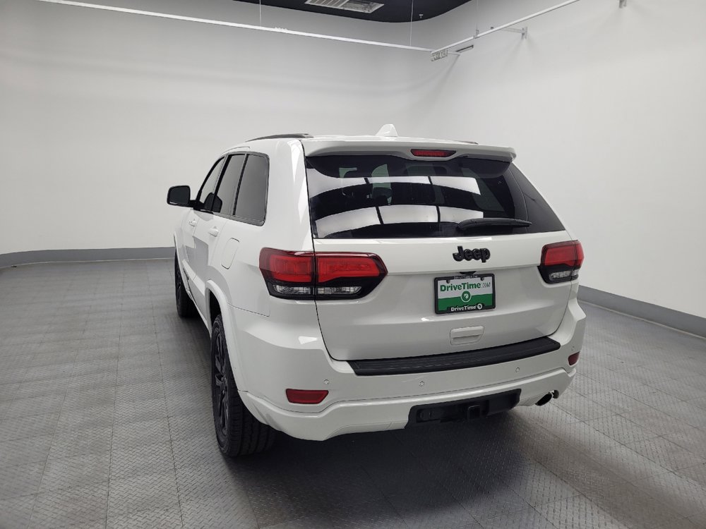 Used 2019 Jeep Grand Cherokee Altitude image 6