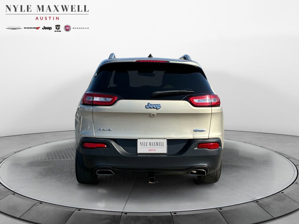 Used 2015 Jeep Cherokee Latitude w/ Cold Weather Group image 15