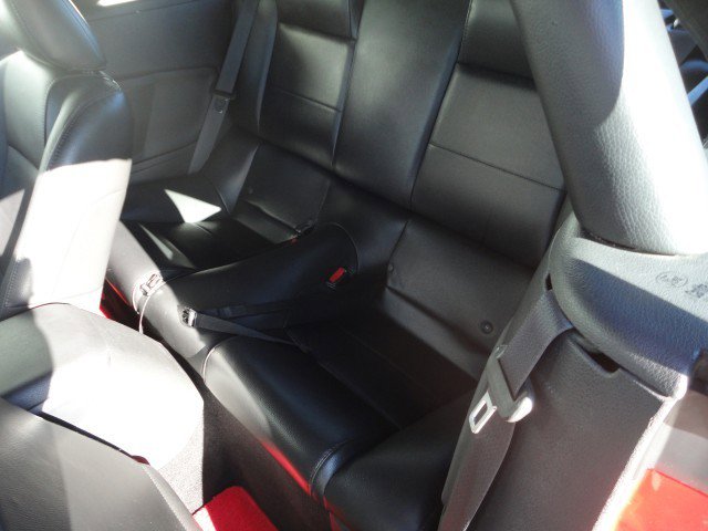 Used 2006 Ford Mustang Convertible image 9
