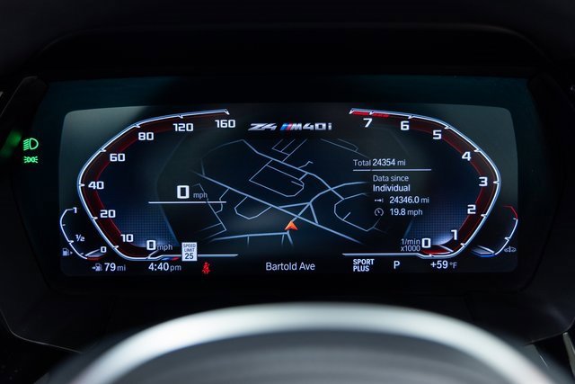 Certified 2022 BMW Z4 M40i w/ Premium Package image 2