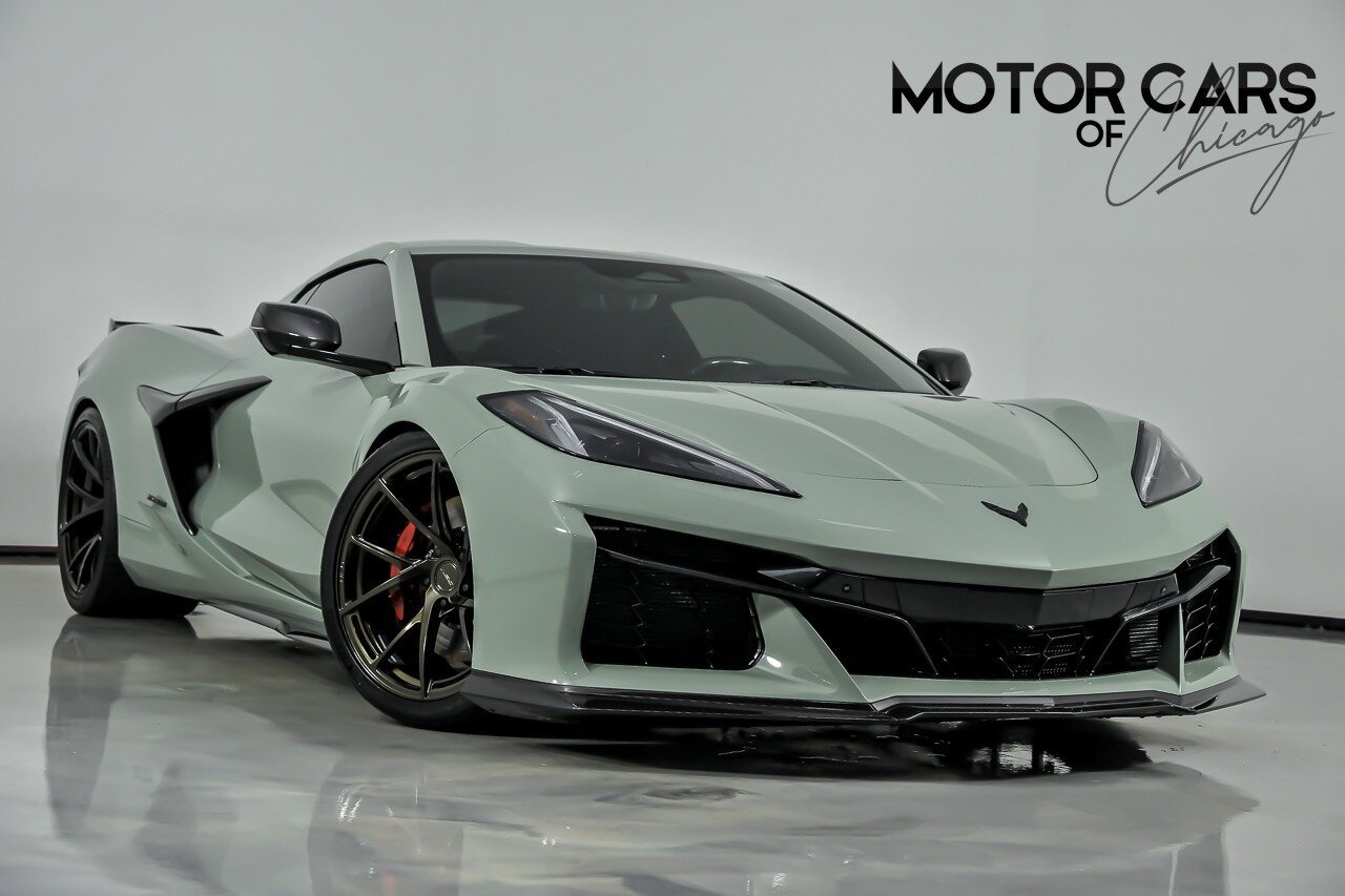 Used 2024 Chevrolet Corvette Z06 w/ Stealth Interior Trim Package RWD image 1