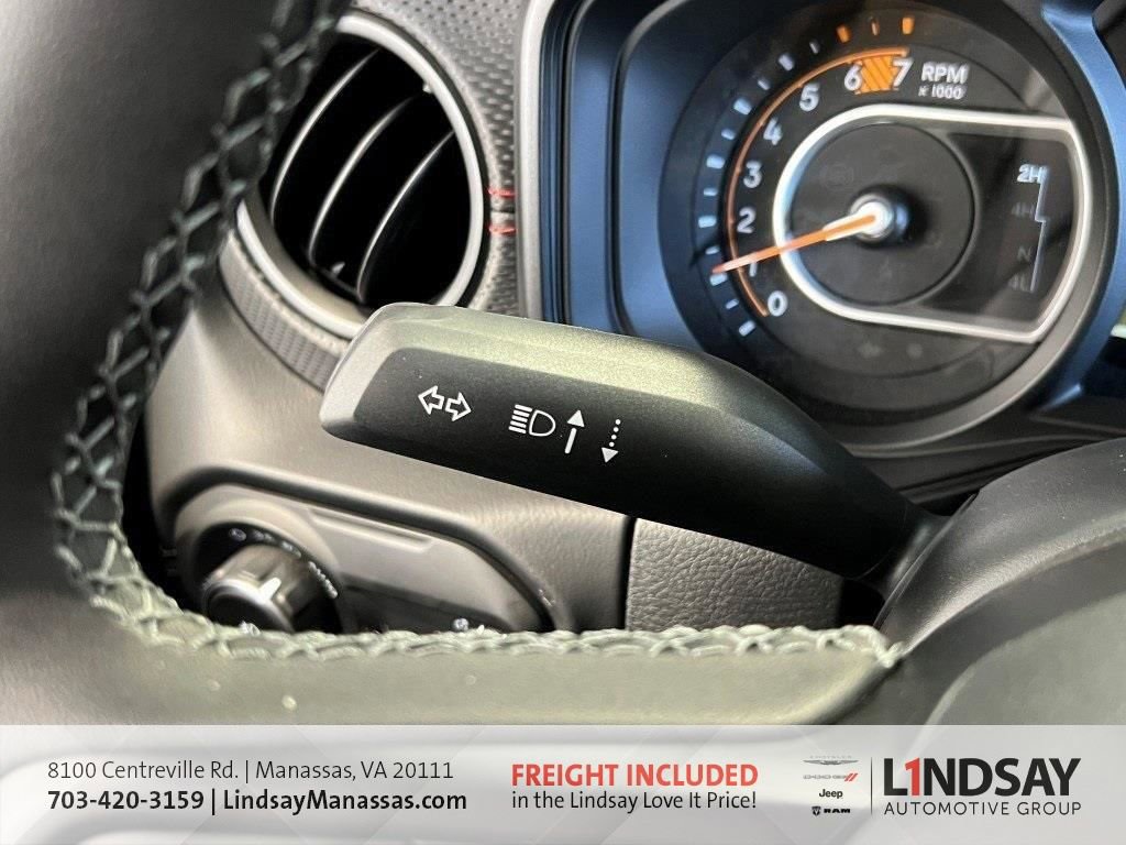 New 2026 Jeep Wrangler Unlimited Rubicon w/ Safety Group image 39