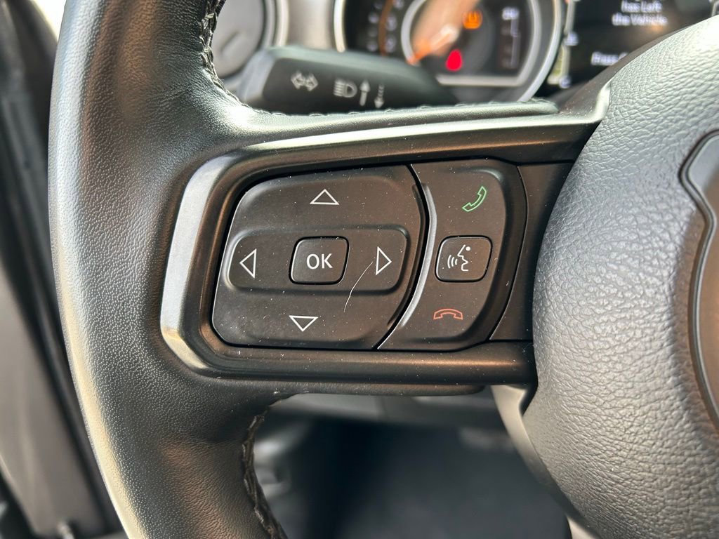 Used 2022 Jeep Gladiator Sport AWD/4WD image 14