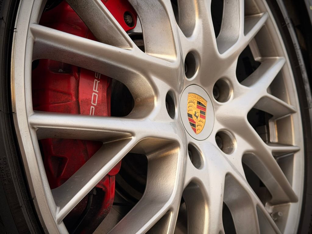 Used 2018 Porsche Panamera Turbo image 13