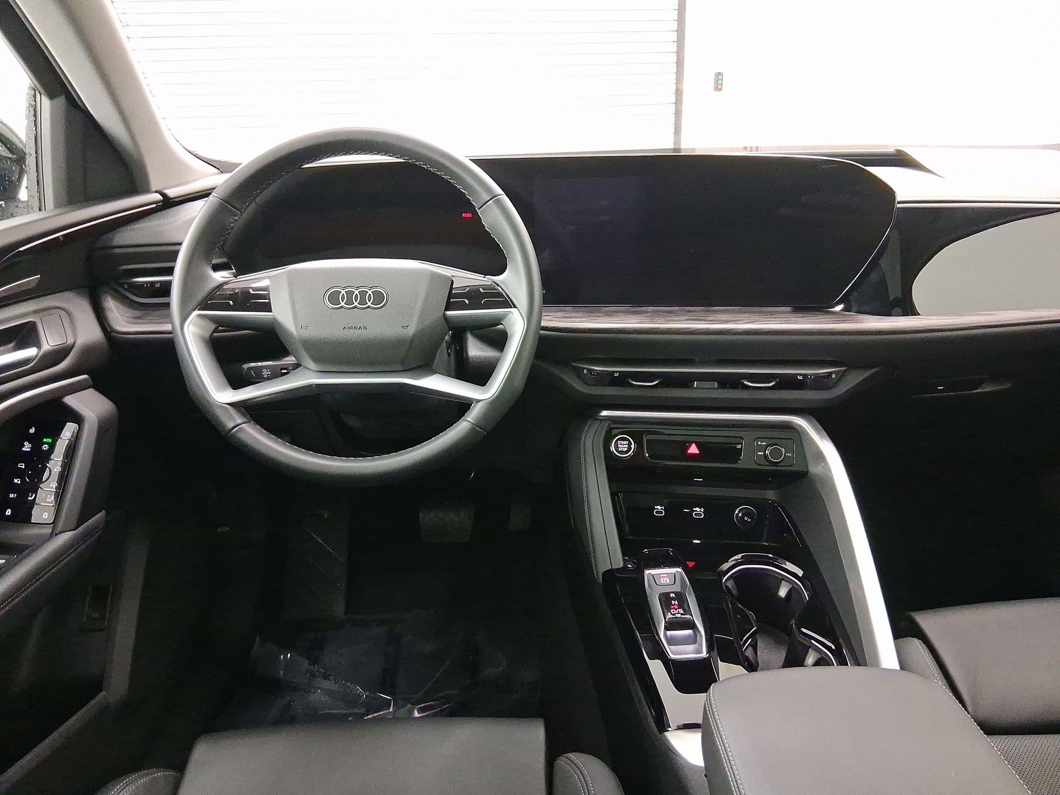 Certified 2025 Audi Q5 Premium Plus w/ Premium Plus image 4