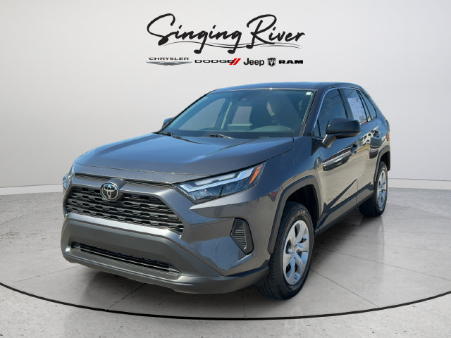 Used 2025 Toyota RAV4 LE FWD image 3