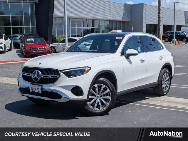 Used 2026 Mercedes-Benz GLC 300 4MATIC image 1