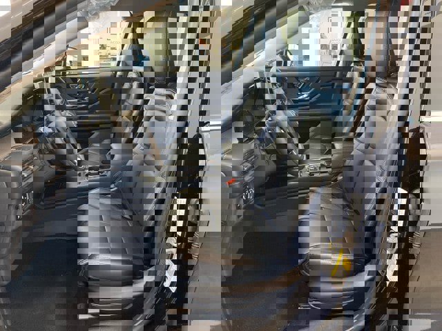 New 2025 Lincoln Corsair Grand Touring w/ Equipment Group 302A image 16