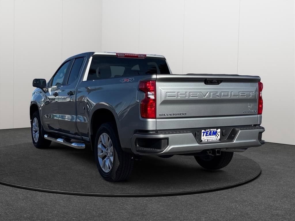 New 2026 Chevrolet Silverado 1500 Custom image 4