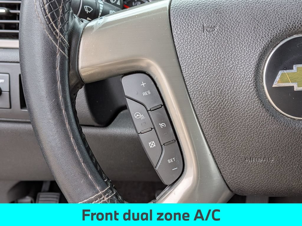 Used 2013 Chevrolet Avalanche LTZ RWD image 21