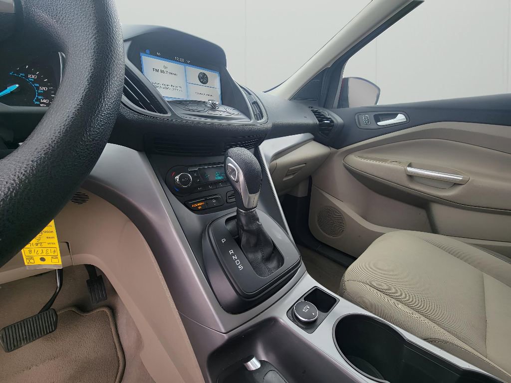 Used 2016 Ford Escape SE w/ Equipment Group 201A image 25