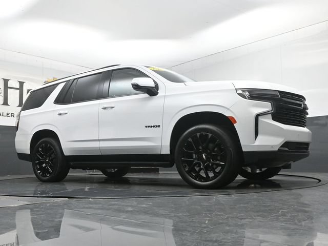 Used 2023 Chevrolet Tahoe RST w/ Luxury Package AWD/4WD image 2