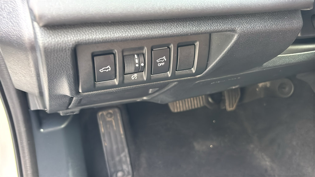 Used 2021 Subaru Outback Touring w/ Popular Package #2 AWD/4WD image 14