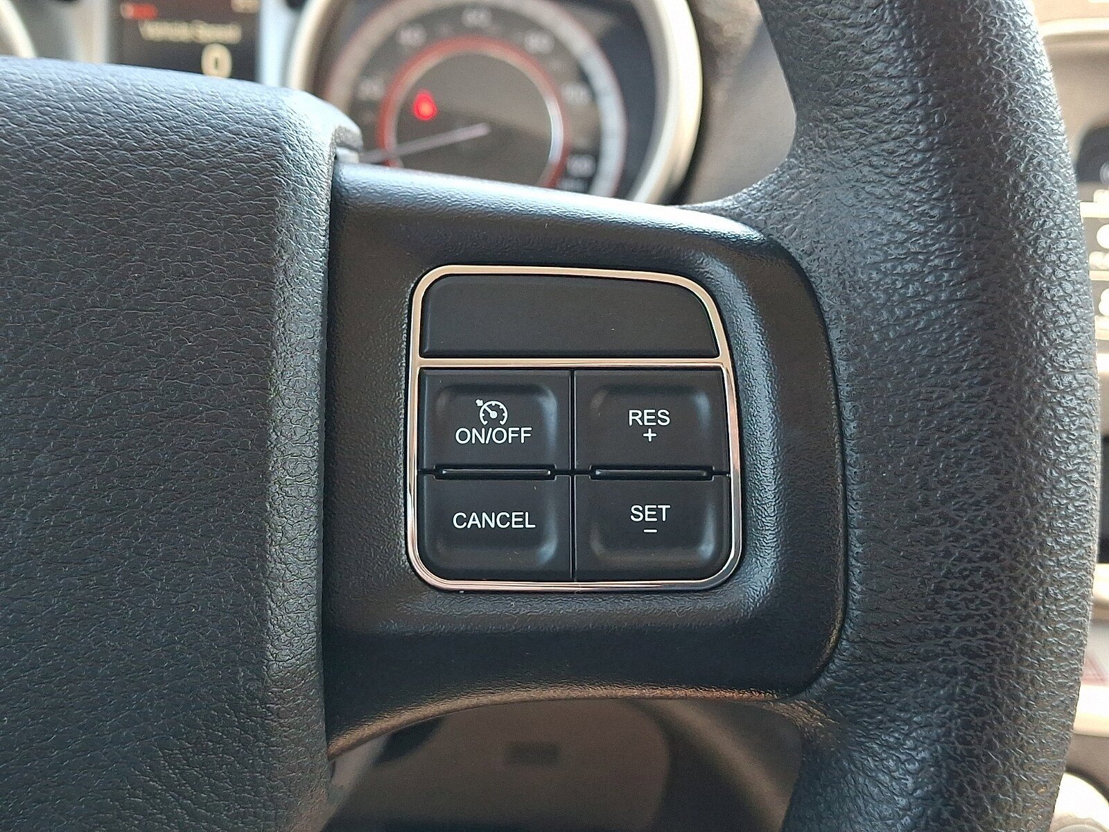 Used 2019 Dodge Journey SE FWD image 20