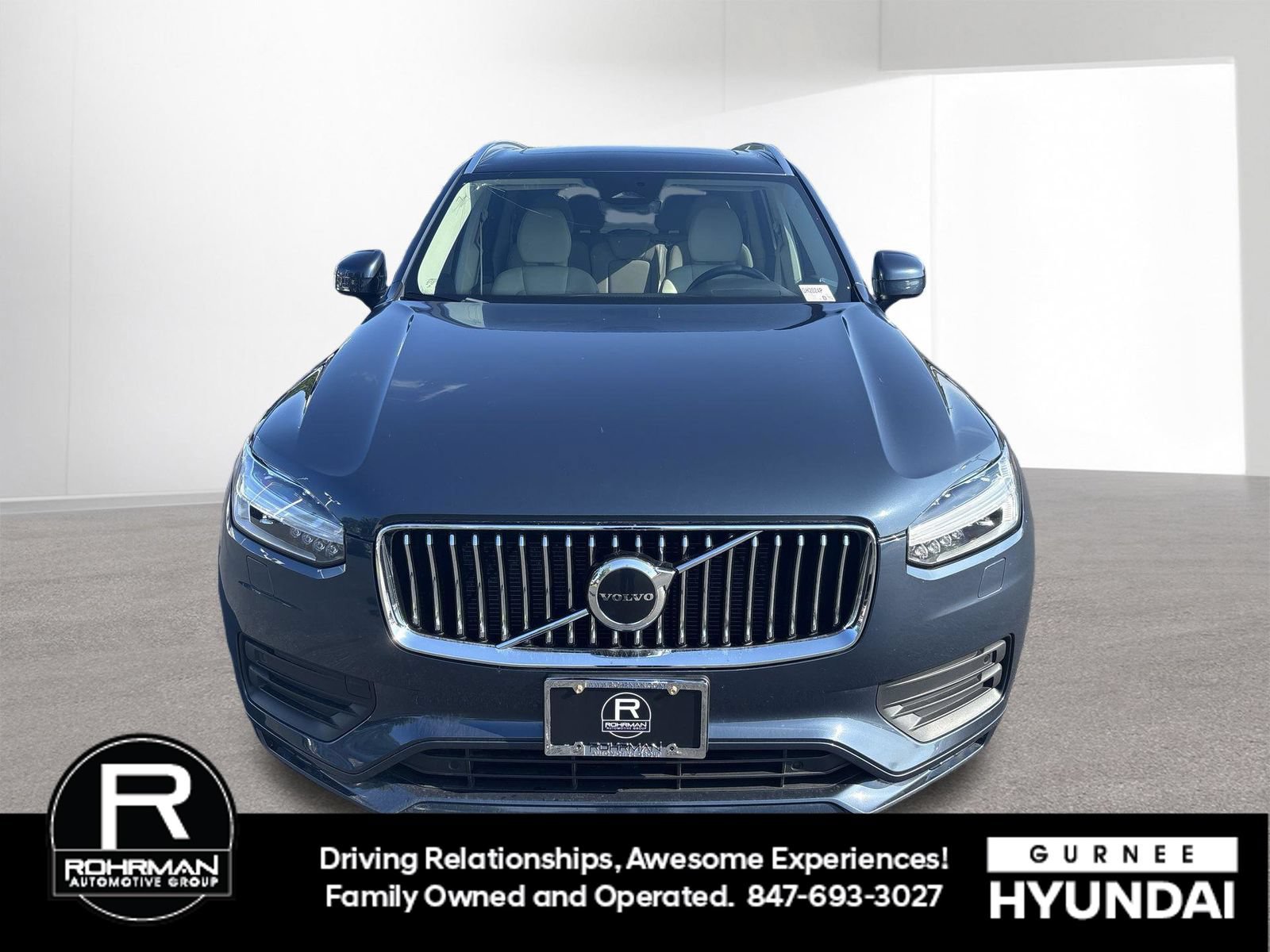 Used 2023 Volvo XC90 B5 Core AWD/4WD image 3