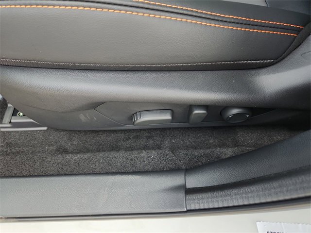 New 2025 Subaru Crosstrek 2.5i Limited w/ Popular Package #3A image 12
