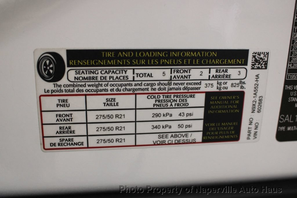 Used 2025 Land Rover Range Rover Sport SE AWD/4WD image 56