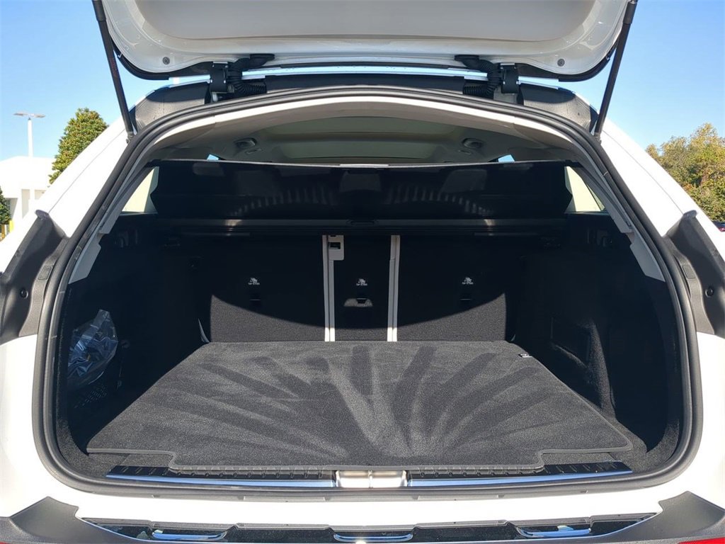 Used 2025 Mercedes-Benz E 450 4MATIC All-Terrain Wagon image 14