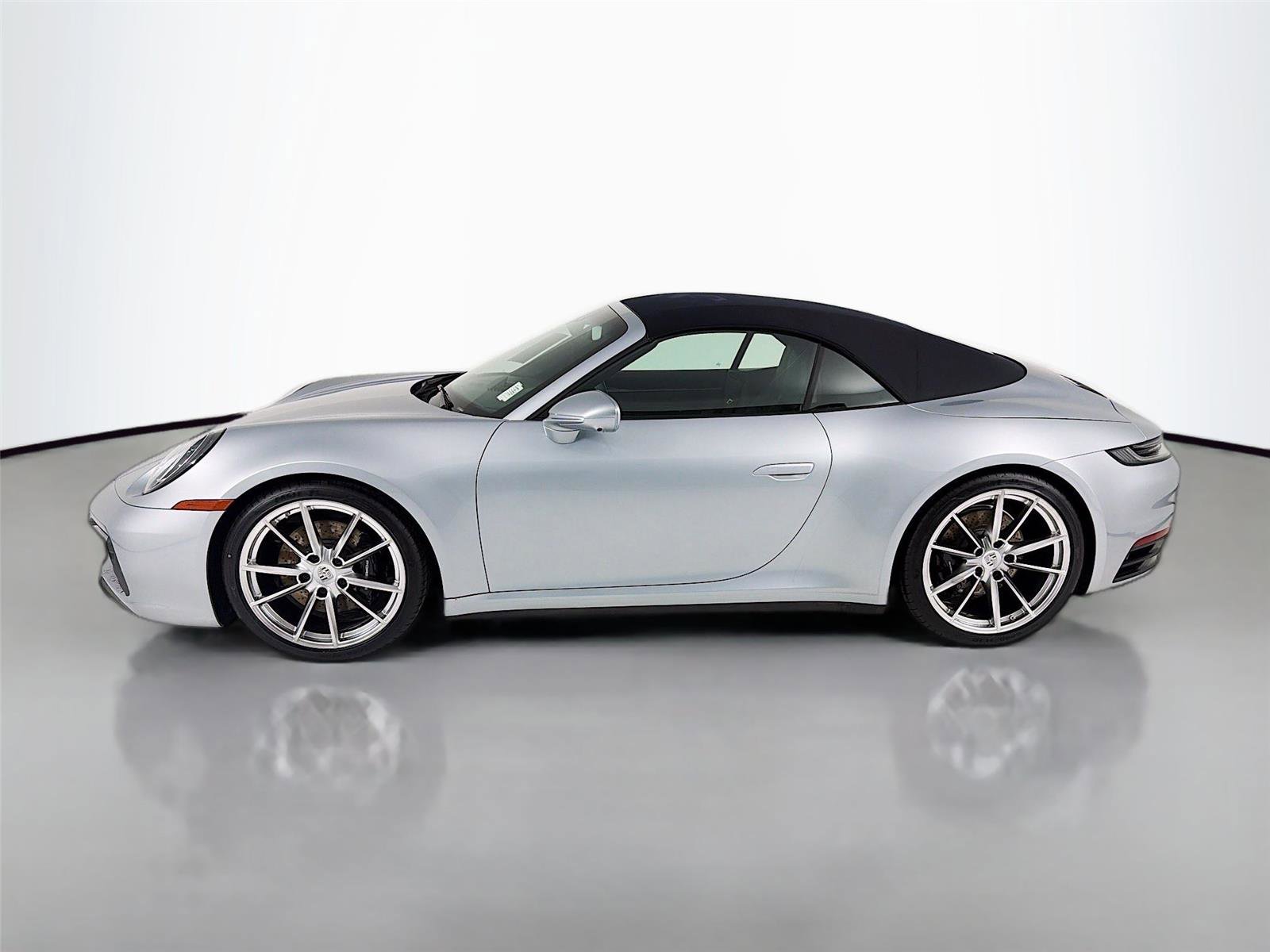 Certified 2021 Porsche 911 Carrera S RWD image 2