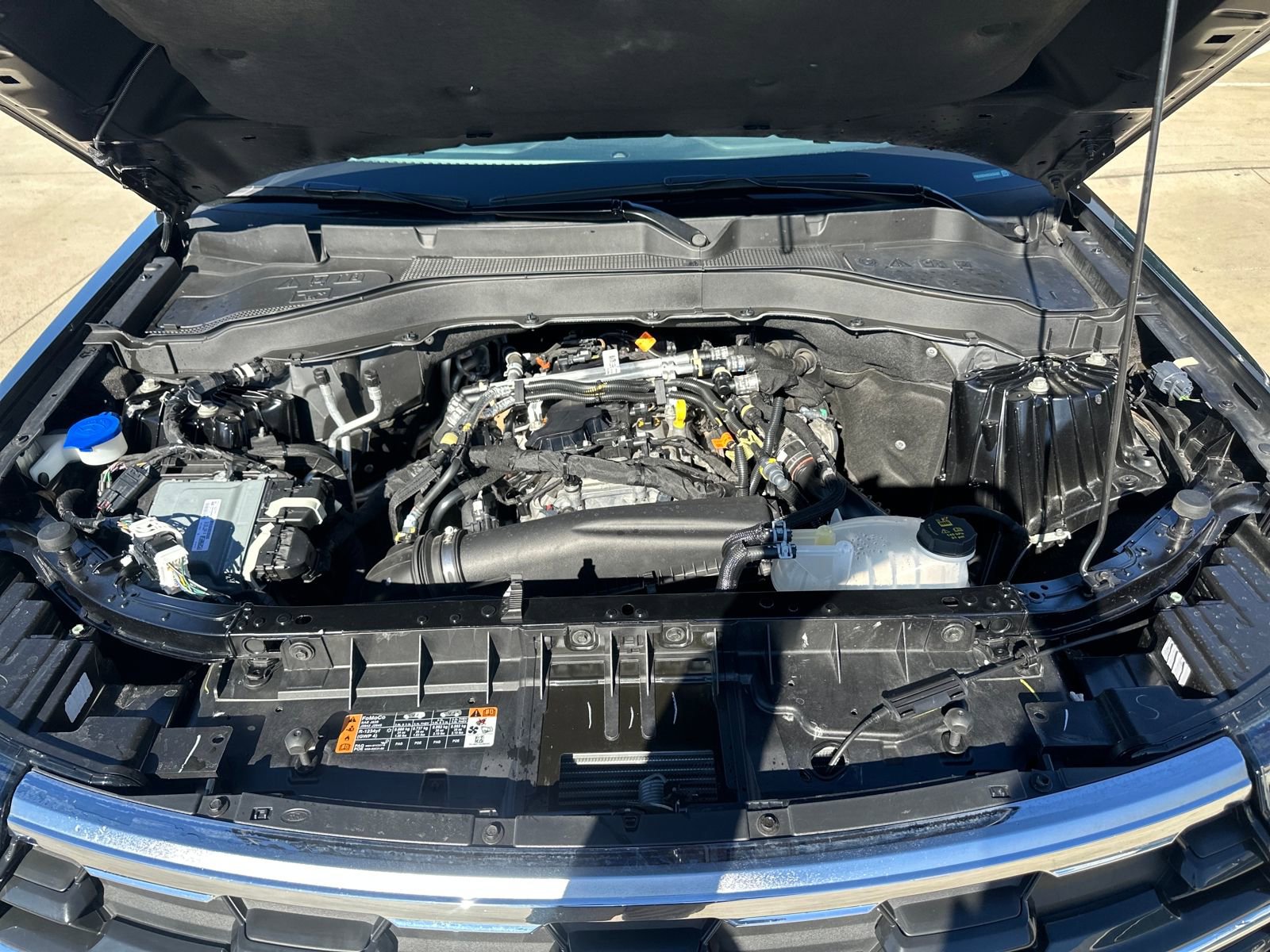 Used 2025 Ford Explorer Active image 27