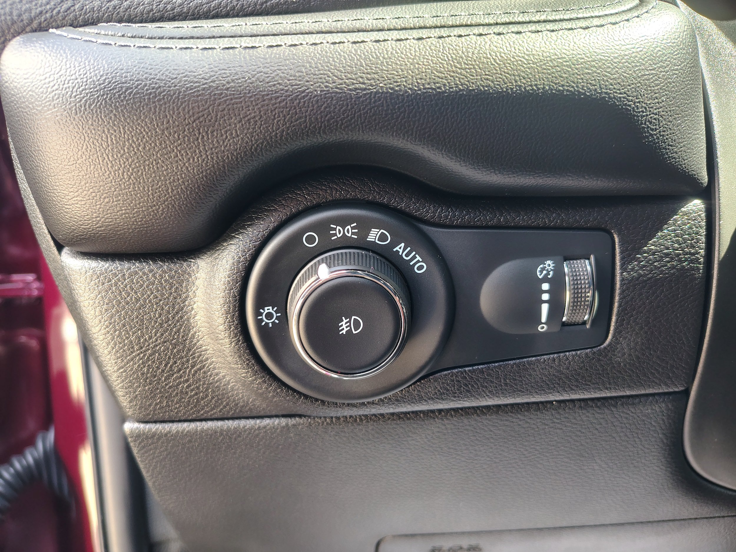 Used 2022 Dodge Durango GT AWD/4WD image 29