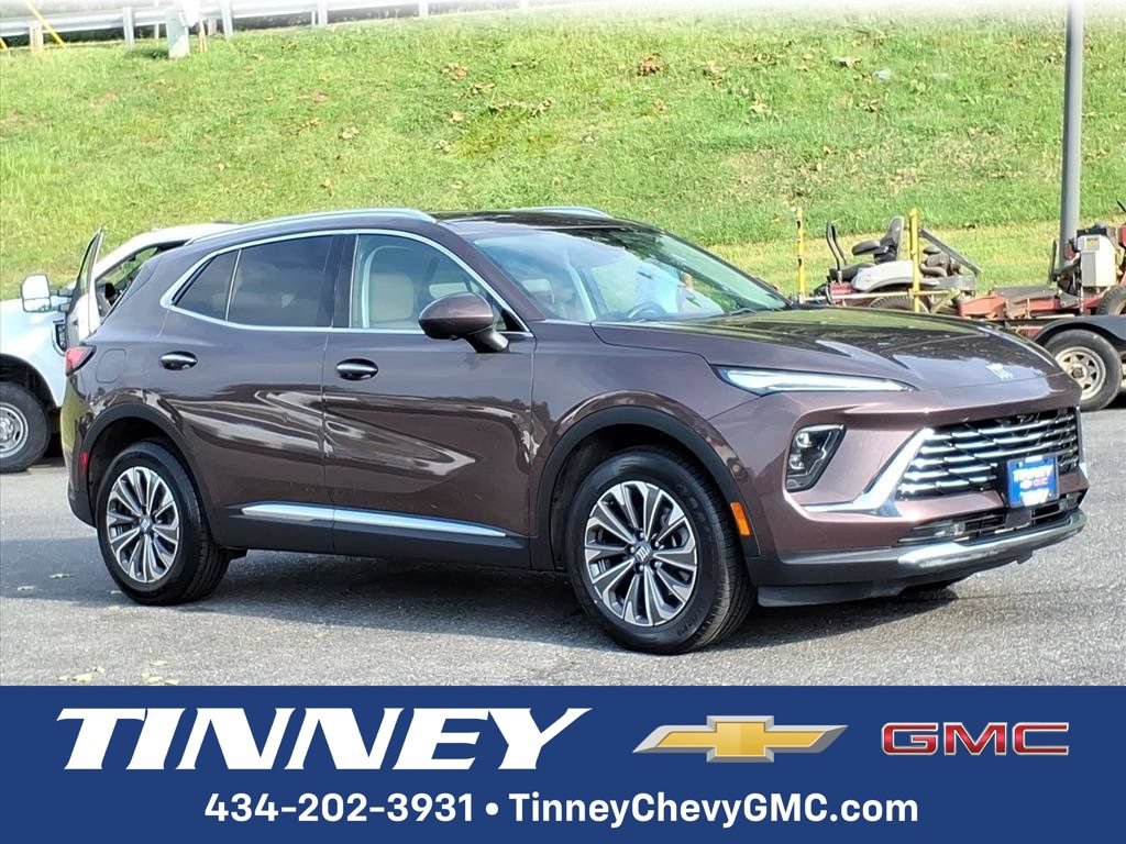 Used 2024 Buick Envision Preferred AWD/4WD image 1
