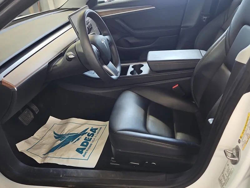 Used 2023 Tesla Model 3 Standard Range RWD image 7
