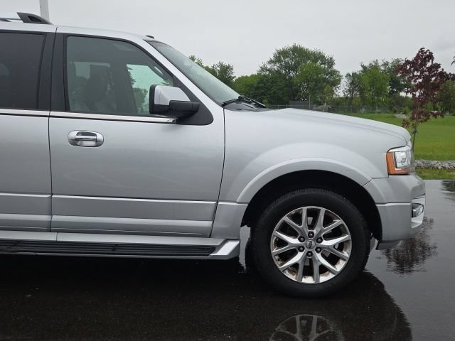 Used 2016 Ford Expedition EL Limited RWD image 4